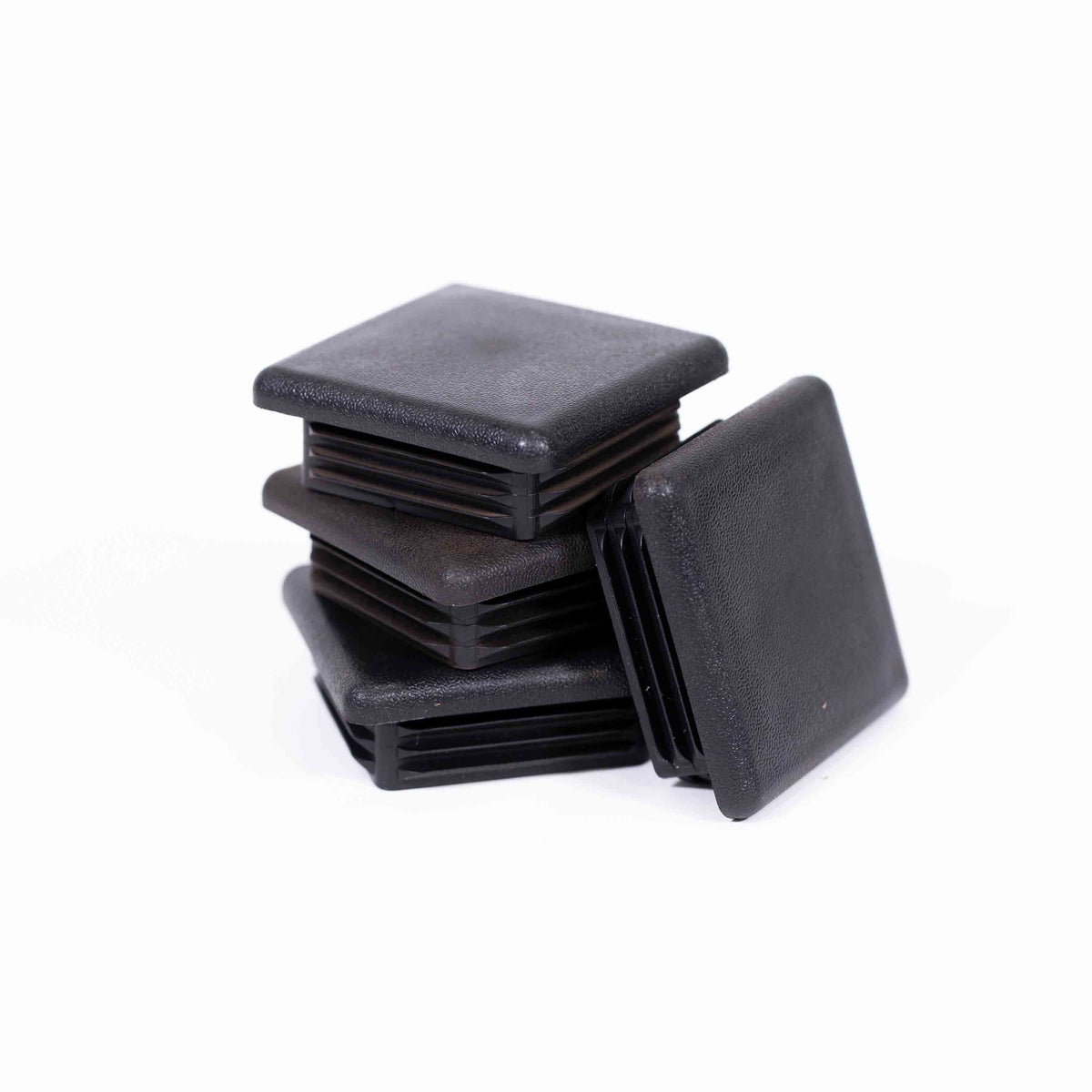 PEC3 - SQUARE PLASTIC PLUG (4 PK